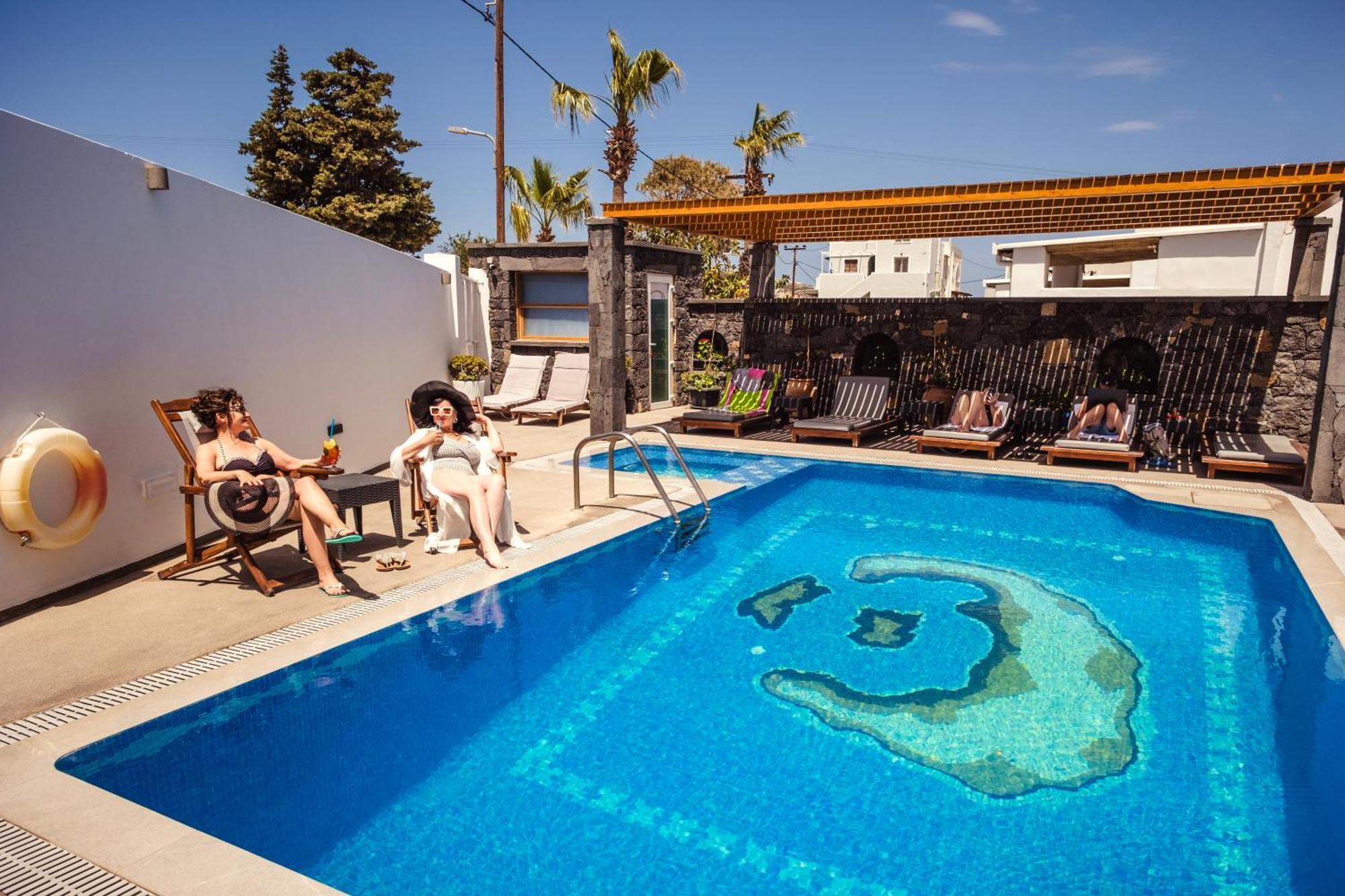 Cyclades Hotel Karterados (Santorini)