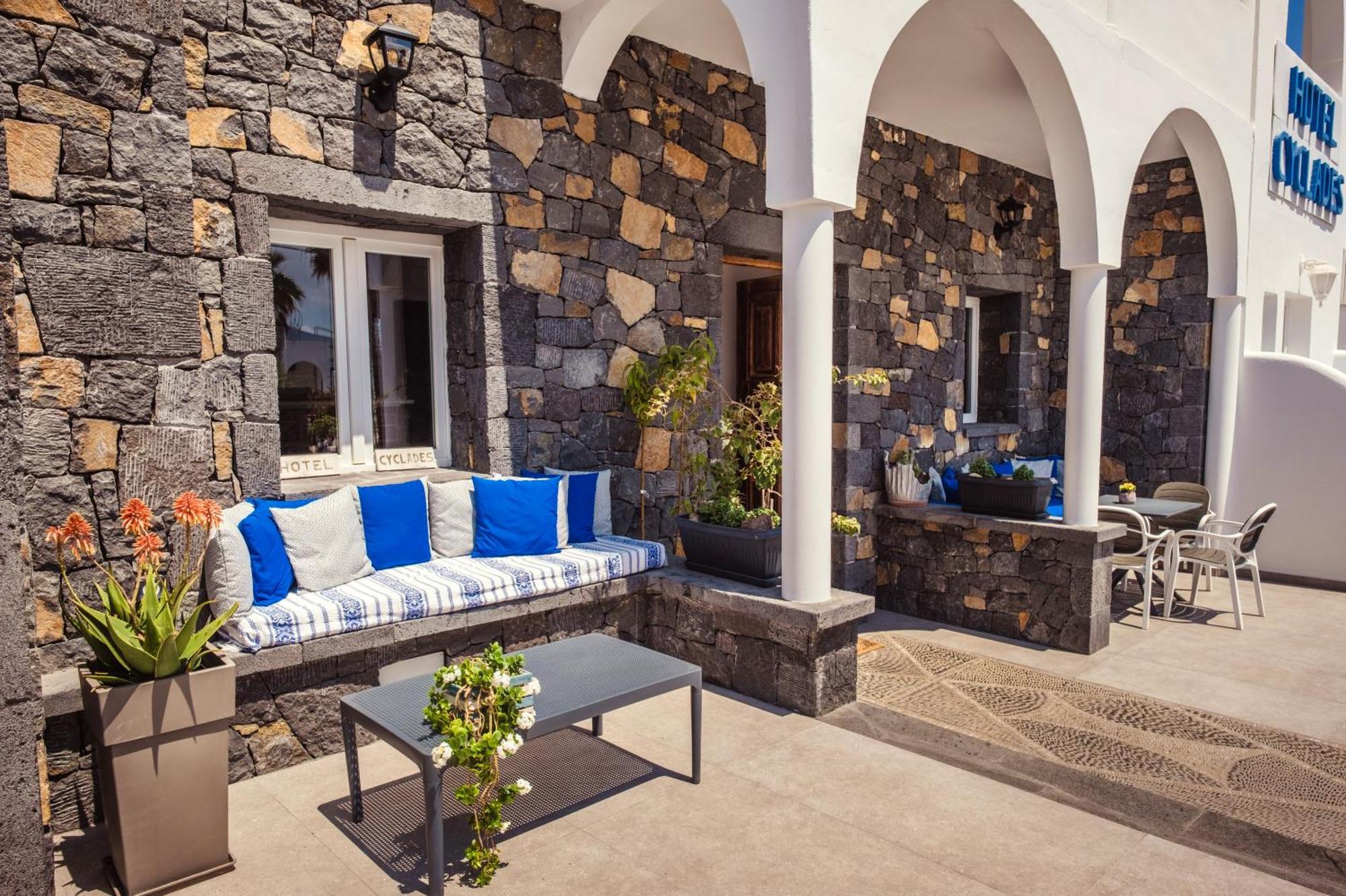Cyclades Hotel 3*