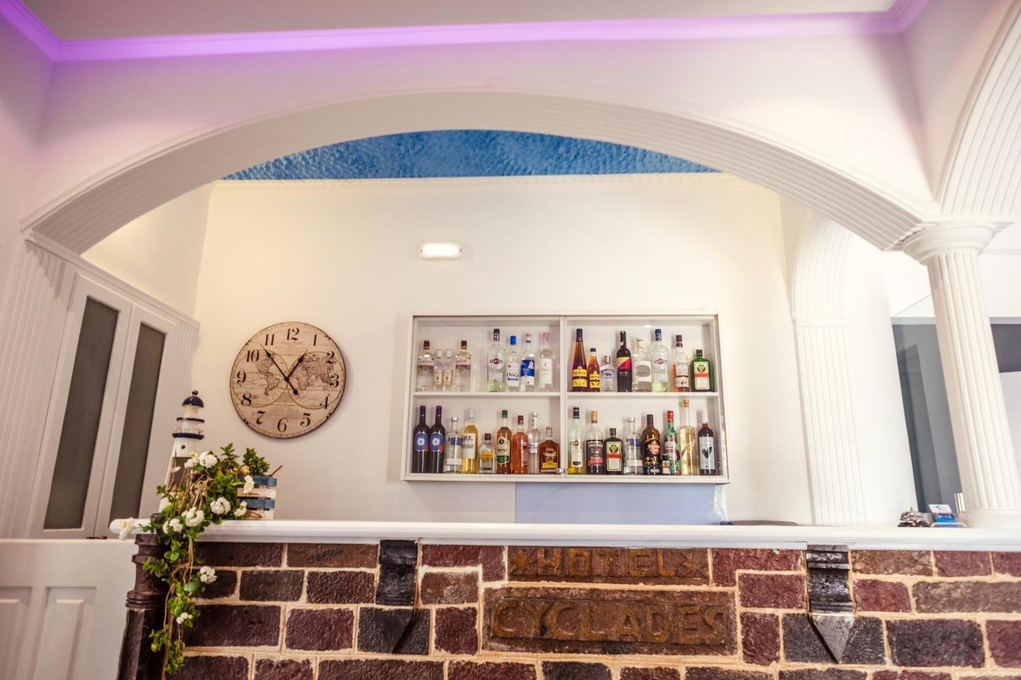 Cyclades Hotel 3*